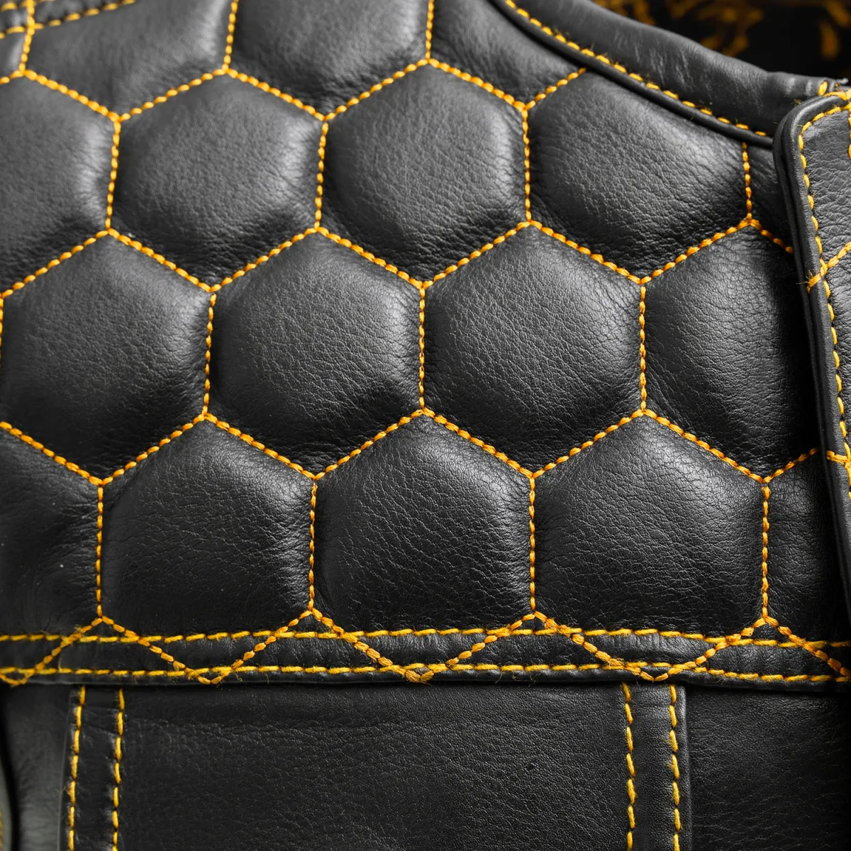 Hornet Men's Club Style Leather Vest - Image 19
