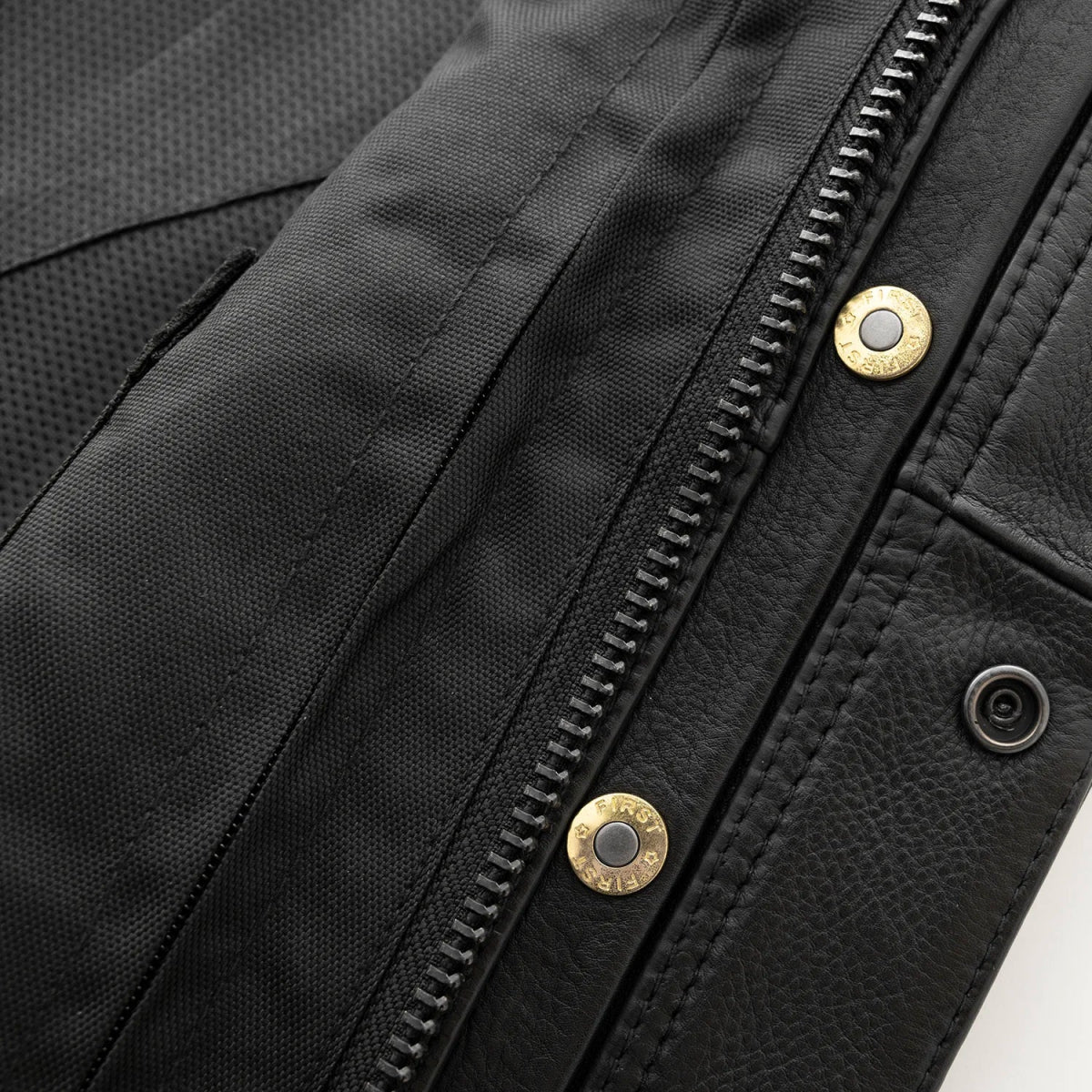 Hotshot Men's Motorcycle Leather Vest - Image 4