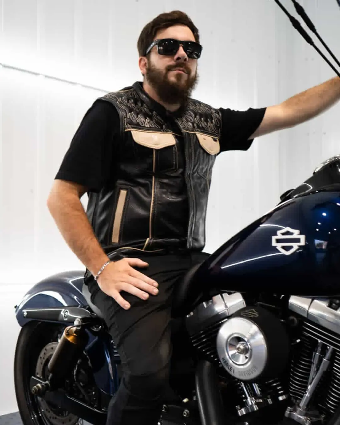Inferno Rogue Men's Leather Vest (Limited Edition) - Image 12