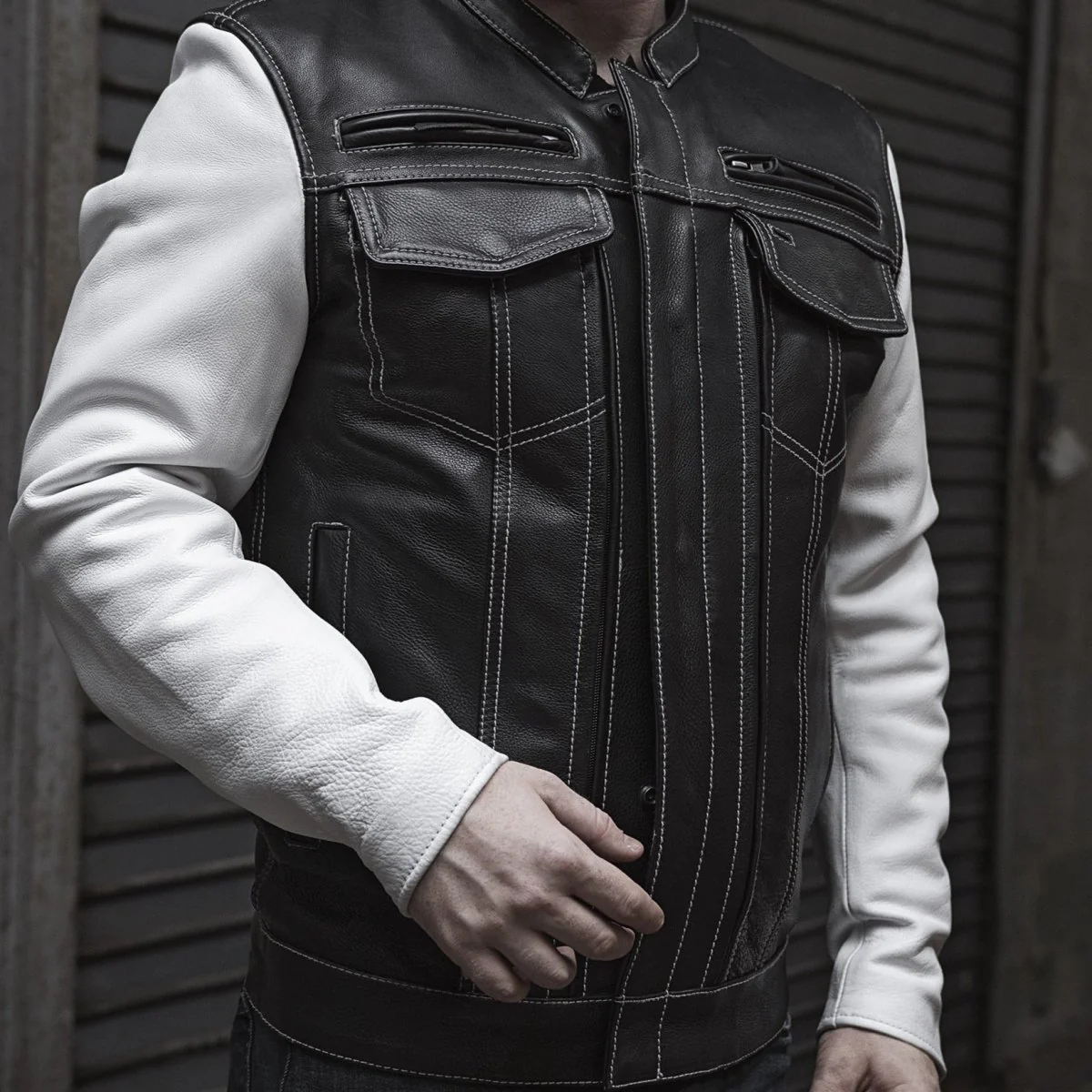 Vincent Men's Cafe Style Leather Jacket - Image 12