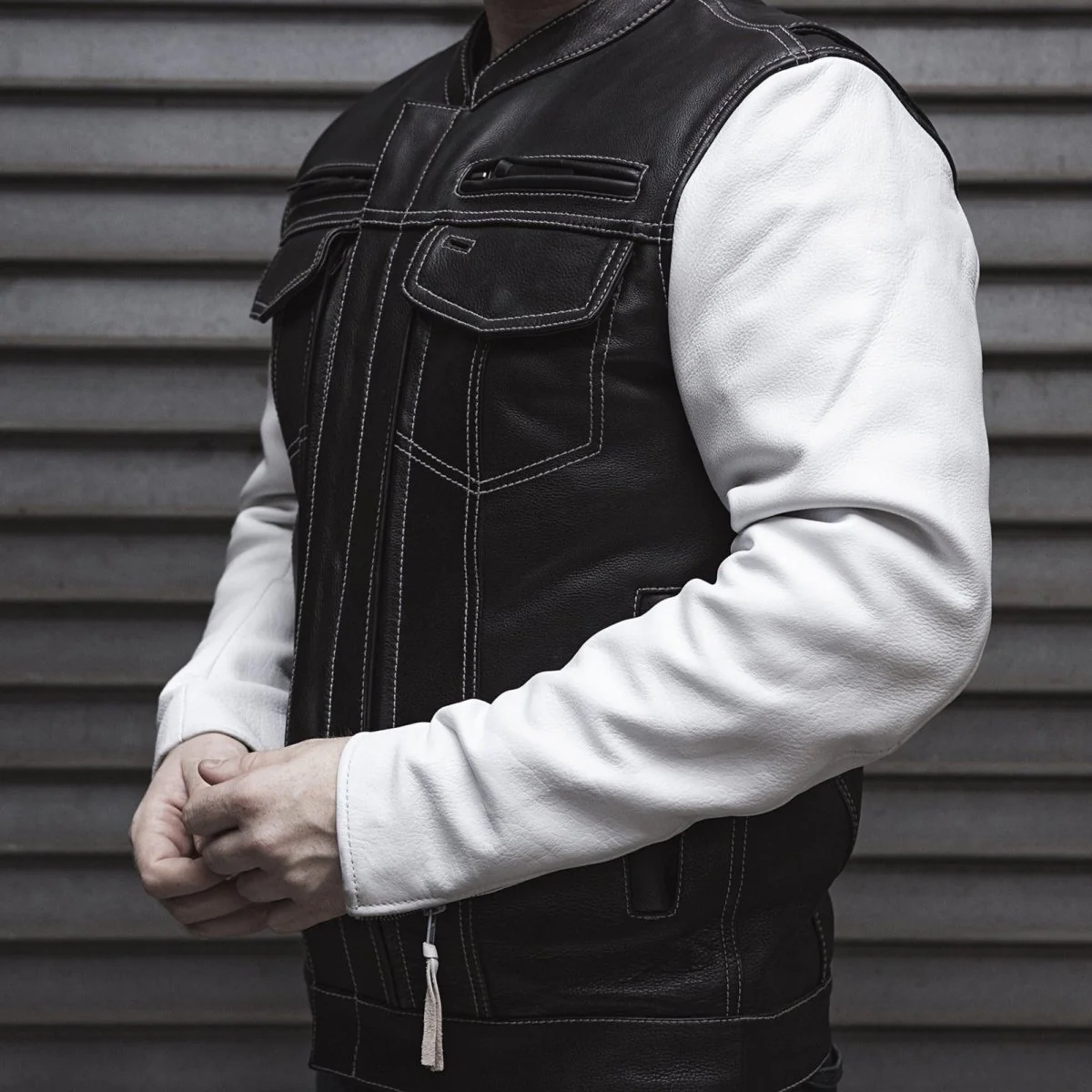 Vincent Men's Cafe Style Leather Jacket - Image 14
