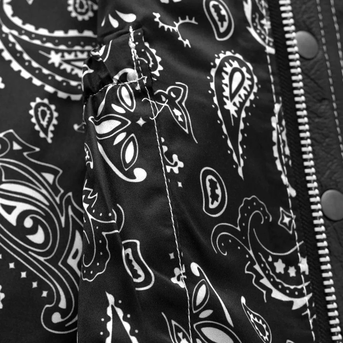 Upside Men's Club Style Leather Vest - Image 16