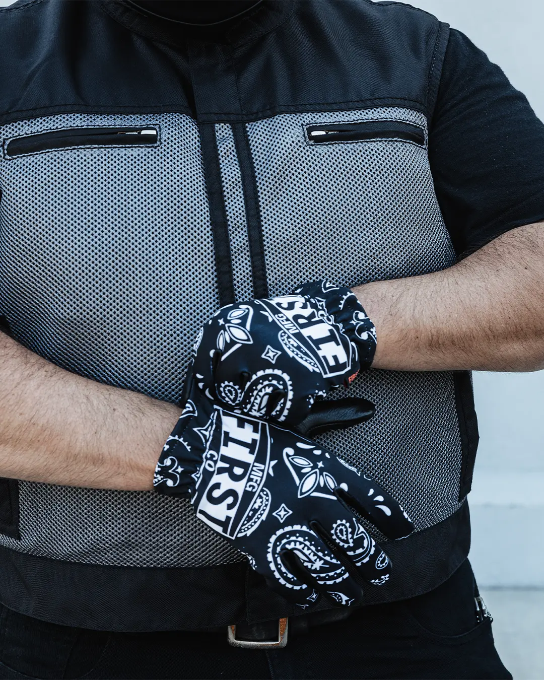 Clutch Men's Motorcycle Leather Gloves - Image 16